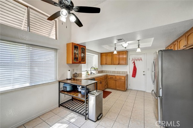 Detail Gallery Image 16 of 31 For 25653 Palm Shadows Dr, Moreno Valley,  CA 92557 - 3 Beds | 2 Baths