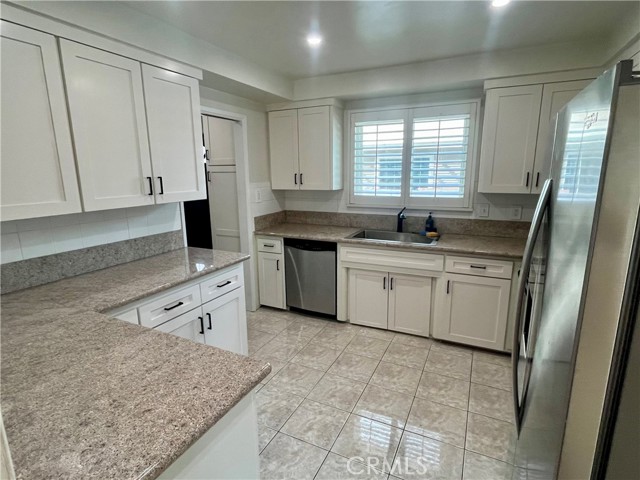 Detail Gallery Image 11 of 42 For 6666 Sedan, West Hills,  CA 91307 - 4 Beds | 2 Baths