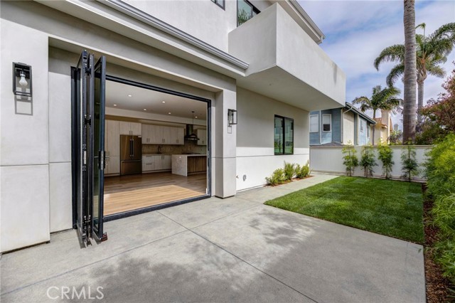 2012 Curtis Avenue, Redondo Beach, California 90278, 4 Bedrooms Bedrooms, ,3 BathroomsBathrooms,Residential,For Sale,Curtis,SB24045179