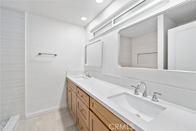 343 W Orchard Street, Rialto CA: https://media.crmls.org/medias/a2d99e39-112b-4365-afee-56342c7c45d0.jpg