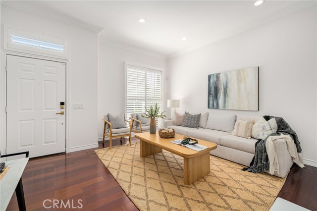 3411 S Main Street, Santa Ana CA: https://media.crmls.org/medias/a2da077f-d548-49ec-9983-6735ddec9943.jpg