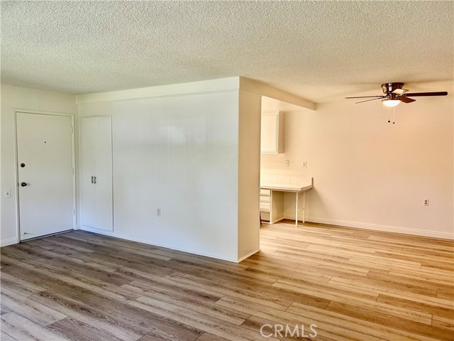 Detail Gallery Image 6 of 25 For 2114 via Puerta #P,  Laguna Woods,  CA 92637 - 2 Beds | 2 Baths