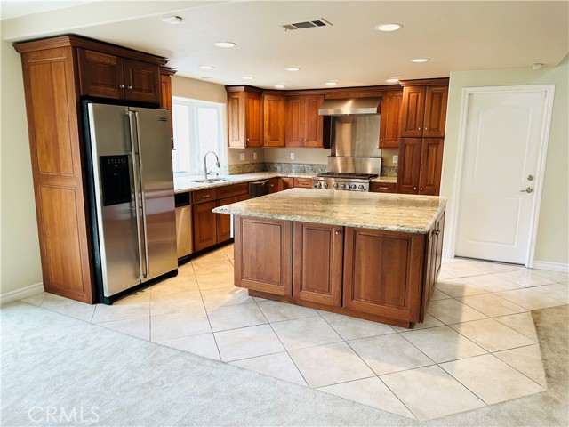 26051 Lawton Avenue, Loma Linda CA: https://media.crmls.org/medias/a2dadfcd-880b-4564-b116-445633aafc04.jpg