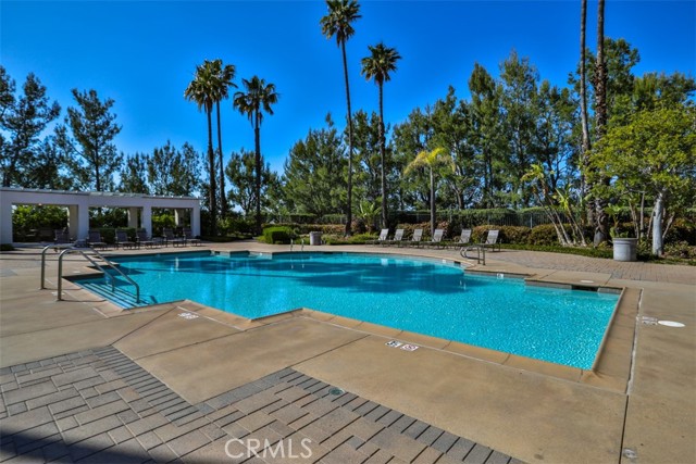 8025 E Sandstone Drive, Anaheim Hills CA: https://media.crmls.org/medias/a2dd5342-6e1f-4f95-b9e3-77102ba889ea.jpg