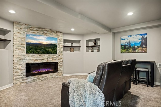 28670 Shenandoah Drive, Lake Arrowhead, CA 92352