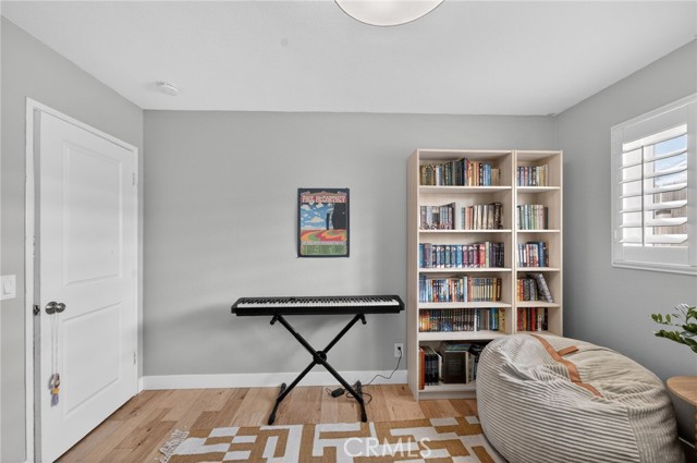 1463 Clock Ave, Redlands CA: https://media.crmls.org/medias/a2dee3b4-2aa0-4e22-b128-8383d3da7c23.jpg