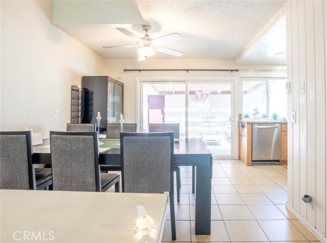 Detail Gallery Image 11 of 17 For 16520 Poppyglen Lane, Cerritos,  CA 90703 - 2 Beds | 2 Baths