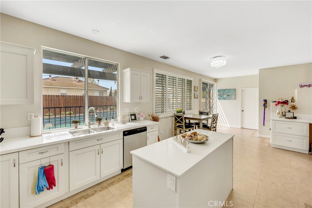 MLS #WS25153585 img 19