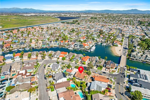 Detail Gallery Image 64 of 67 For 16293 Wayfarer Ln, Huntington Beach,  CA 92649 - 5 Beds | 3/1 Baths