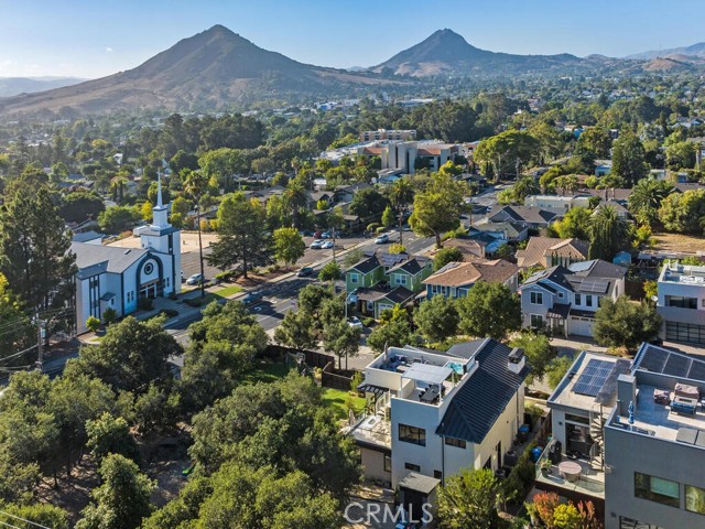 2082 Fixlini Street, San Luis Obispo CA: https://media.crmls.org/medias/a2e24111-2303-4b5a-8e22-c0eec2b5f264.jpg