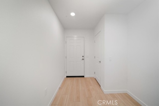 Detail Gallery Image 3 of 34 For 2520 Iconic St, South El Monte,  CA 91733 - 4 Beds | 3/1 Baths