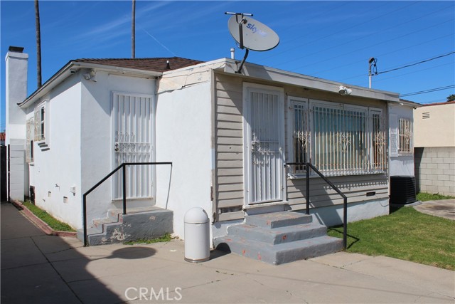 Detail Gallery Image 25 of 47 For 9812 S Denker, Los Angeles,  CA 90047 - 2 Beds | 1 Baths