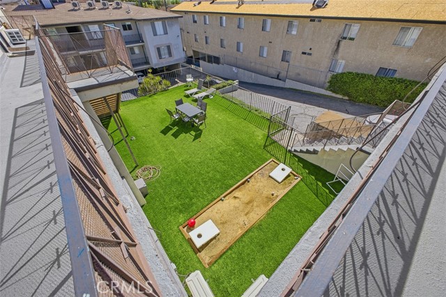 Detail Gallery Image 3 of 15 For 376 N Avenue 57, Los Angeles,  CA 90042 - – Beds | – Baths