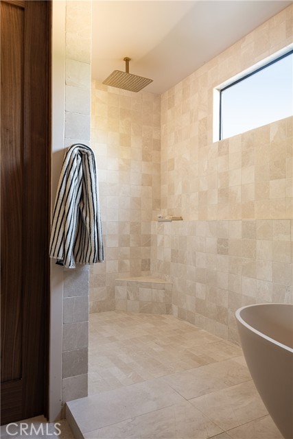 Detail Gallery Image 31 of 64 For 15719 Hartsook, Encino,  CA 91436 - 4 Beds | 4/1 Baths