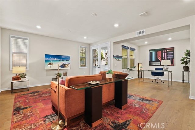 Detail Gallery Image 6 of 46 For 223 Carlow, Irvine,  CA 92618 - 1 Beds | 1/1 Baths