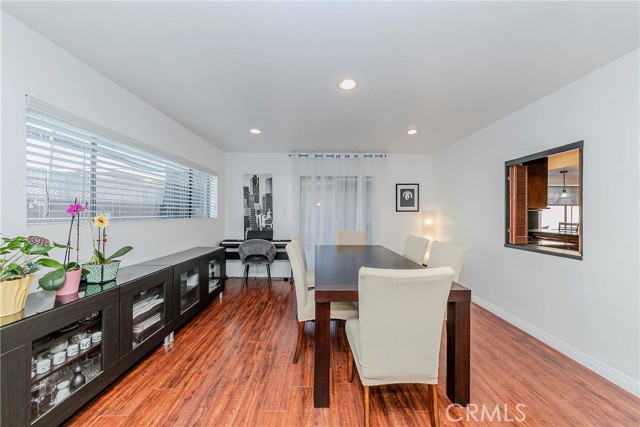 Detail Gallery Image 9 of 46 For 2032 W 231st St, Torrance,  CA 90501 - 4 Beds | 3 Baths