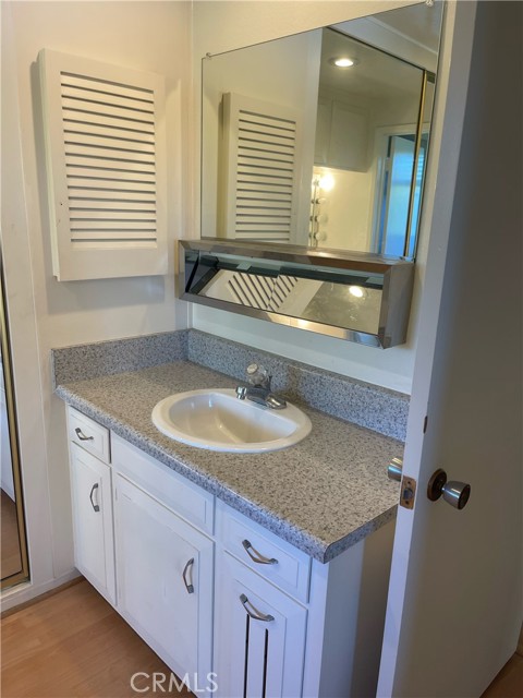 661 Avenida Sevilla, Laguna Woods CA: https://media.crmls.org/medias/a2e52095-9026-4e86-be86-0ce0c6a80c95.jpg