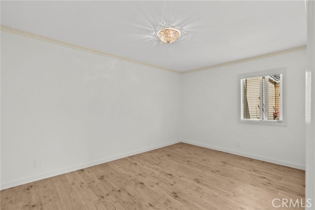 Detail Gallery Image 22 of 43 For 18621 Bryant St, Northridge,  CA 91324 - 4 Beds | 2 Baths