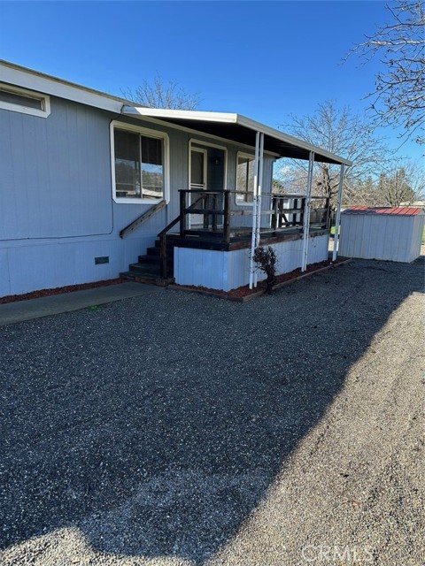 Detail Gallery Image 2 of 20 For 13925 Walnut, Clearlake Oaks,  CA 95423 - 2 Beds | 2 Baths