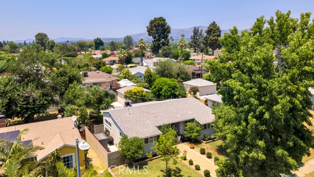 Detail Gallery Image 33 of 36 For 10923 Haskell Ave, Granada Hills,  CA 91344 - 3 Beds | 2 Baths