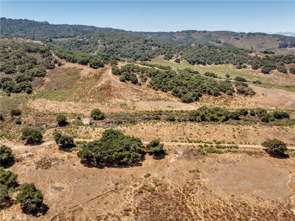 https://media.crmls.org/medias/a2e72aa1-246a-497a-83bd-f0778c7d225e.jpg?preset=X-Large