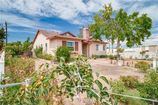 1203 Pontenova Avenue, Hacienda Heights CA: https://media.crmls.org/medias/a2e79d0e-fb9c-46b8-8433-f48a6035eaff.jpg