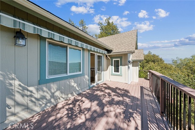 Detail Gallery Image 10 of 49 For 845 Sonoma Dr, Lake Arrowhead,  CA 92352 - 4 Beds | 2/2 Baths