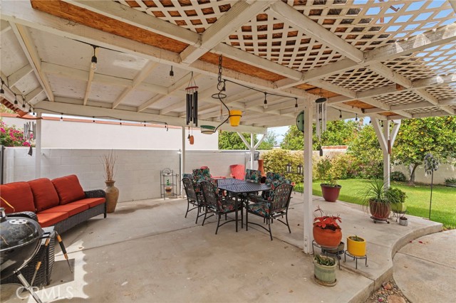 Detail Gallery Image 17 of 22 For 74300 Velardo Dr, Palm Desert,  CA 92260 - 4 Beds | 2 Baths