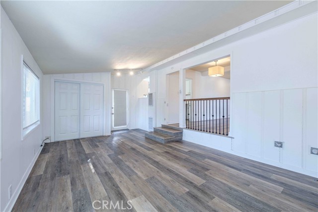 Detail Gallery Image 13 of 24 For 2371 Park Ave, Long Beach,  CA 90815 - 2 Beds | 1 Baths