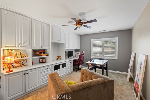 Detail Gallery Image 17 of 29 For 34274 Deergrass Way, Lake Elsinore,  CA 92532 - 3 Beds | 2/1 Baths