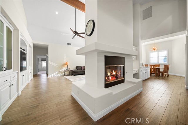 9394 Gum Tree Drive, Corona CA: https://media.crmls.org/medias/a2eb6e01-6410-419f-b597-1153af73fef9.jpg