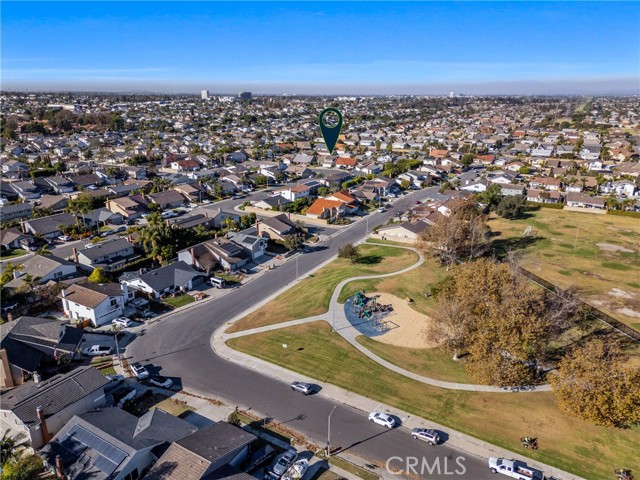 Detail Gallery Image 59 of 71 For 8561 Pierre Dr, Huntington Beach,  CA 92646 - 5 Beds | 3 Baths