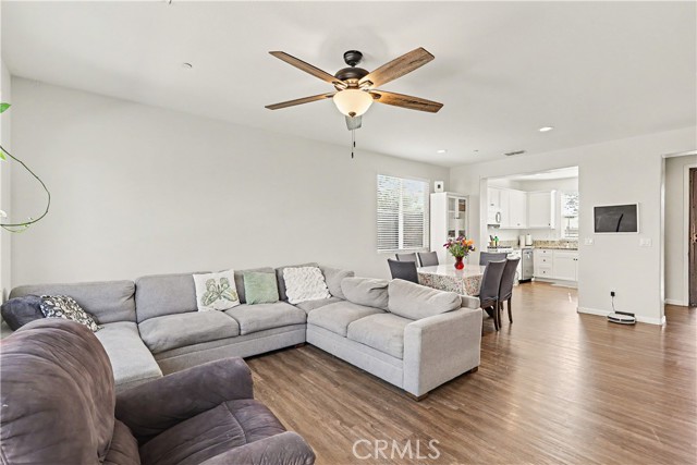 Detail Gallery Image 11 of 44 For 494 Lily, Merced,  CA 95341 - 3 Beds | 2 Baths