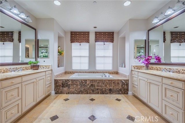 Image 24 of 44 For 918 Appalachian