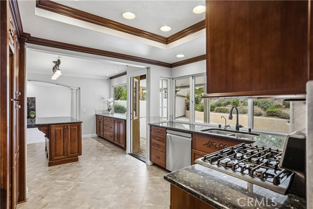 Image 23 of 62 For 6568 Balzac Circle