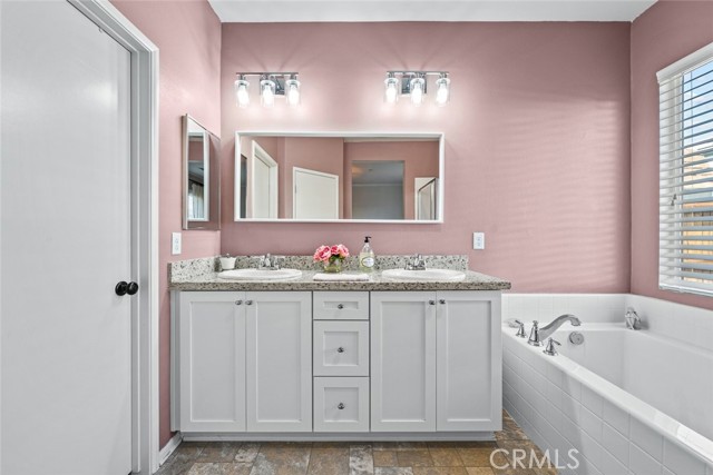 Detail Gallery Image 29 of 44 For 3559 Half Dome Ave, Rosamond,  CA 93560 - 4 Beds | 2 Baths