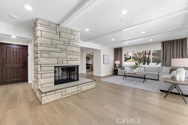 4300 Pampas Road photo 17