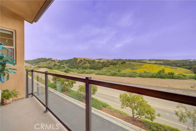 Detail Gallery Image 4 of 61 For 1009 Canyon Ln, Pismo Beach,  CA 93449 - 3 Beds | 2/1 Baths