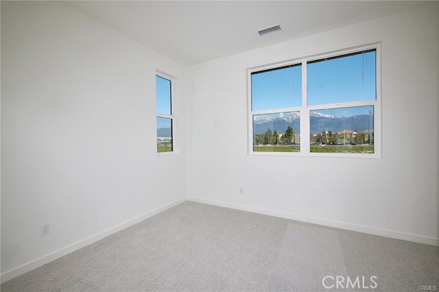 Detail Gallery Image 15 of 21 For 4085 E Liliana Paseo #72,  Ontario,  CA 91764 - 3 Beds | 3/1 Baths