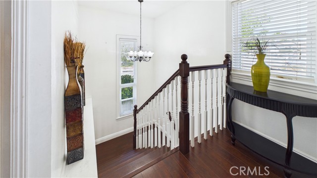 Detail Gallery Image 23 of 33 For 27563 Open Crest, Saugus,  CA 91350 - 4 Beds | 2/1 Baths