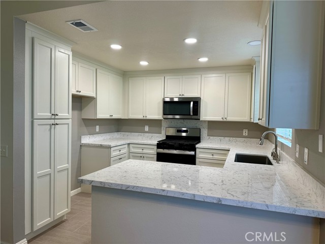 23412 Pacific Park Drive, Aliso Viejo CA: https://media.crmls.org/medias/a2f0af09-4f06-468a-a7f2-0e4ad155bc37.jpg