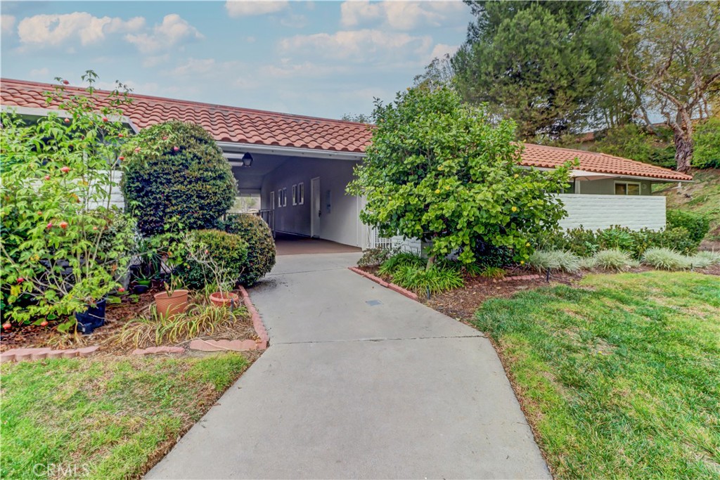 611 Avenida Sevilla #P