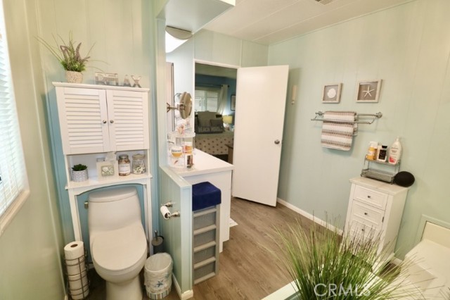 Detail Gallery Image 33 of 36 For 14044 Lake Glen Dr #38,  La Mirada,  CA 90638 - 2 Beds | 2 Baths