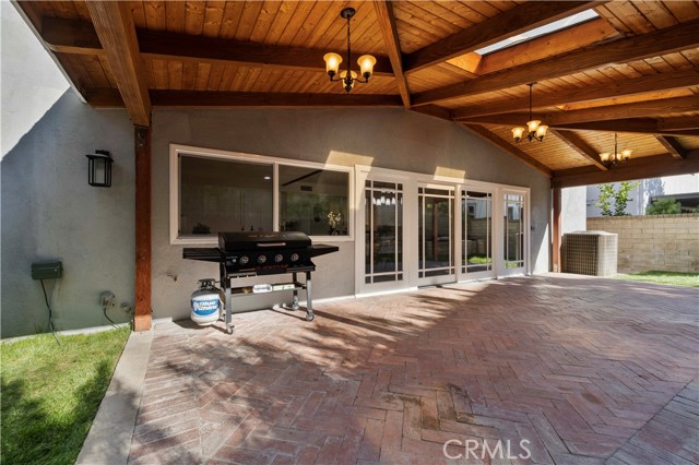 Detail Gallery Image 43 of 52 For 25457 via Macarena, Valencia,  CA 91355 - 5 Beds | 3 Baths