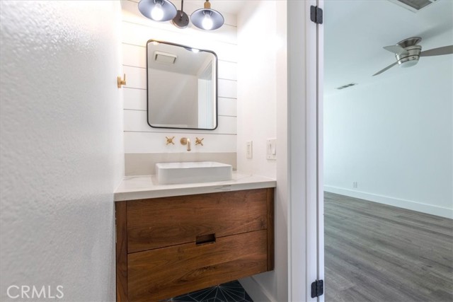 9 Briarwood Lane, Aliso Viejo CA: https://media.crmls.org/medias/a2f30e49-7368-4658-82b7-4013517d8fd3.jpg