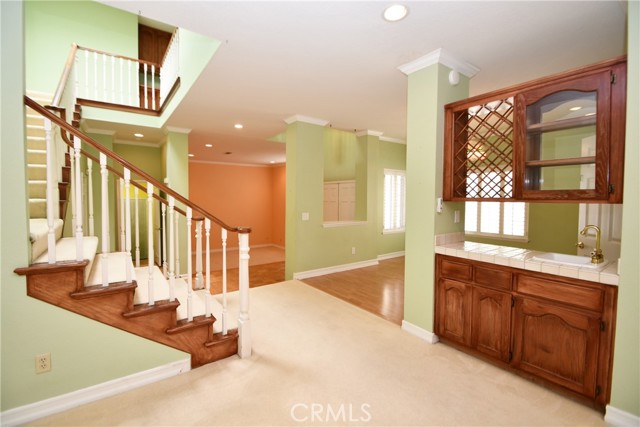 2123 Shelburne Way, Torrance CA: https://media.crmls.org/medias/a2f32796-211f-4e67-9309-94f0c6402963.jpg