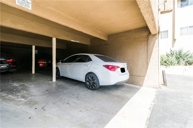 Detail Gallery Image 25 of 26 For 18350 Hatteras St #213,  Tarzana,  CA 91356 - 2 Beds | 2 Baths