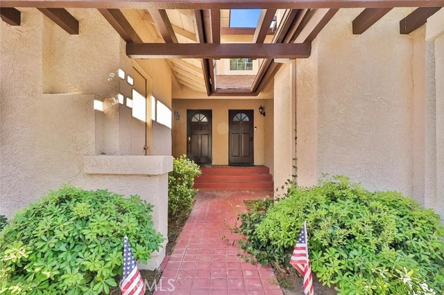 Detail Gallery Image 1 of 1 For 22812 Banyan Pl #8,  Saugus,  CA 91390 - 4 Beds | 2/1 Baths