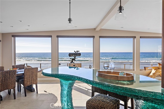 Detail Gallery Image 11 of 55 For 3352 Studio Dr, Cayucos,  CA 93430 - 3 Beds | 3 Baths