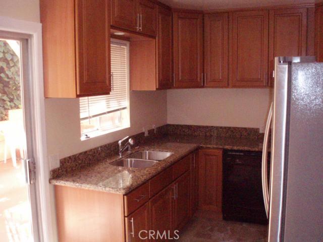 Detail Gallery Image 5 of 23 For 22931 Cass Ave, Woodland Hills,  CA 91364 - 3 Beds | 2 Baths